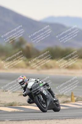 media/Sep-21-2025-Race Pace (Sun) [[98bf33ef95]]/Verified/10-Turn 10 (1150am)/